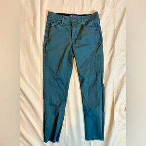 Democracy “Ab”solution Size 2